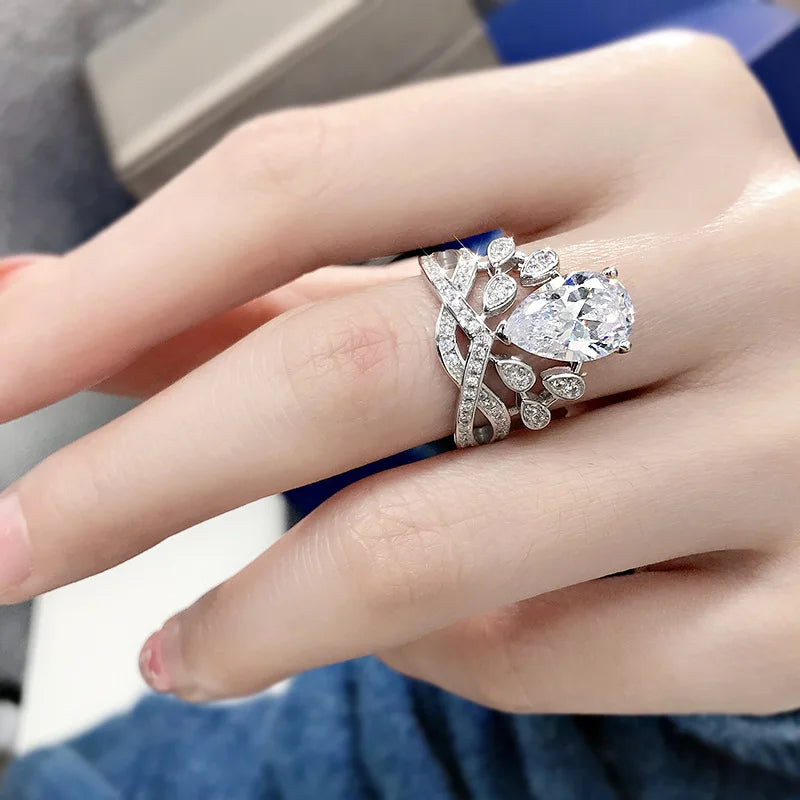 Bague Luxe Femme – Argent 925 & Moissanite Pear Cut 4–5CT Certifiée