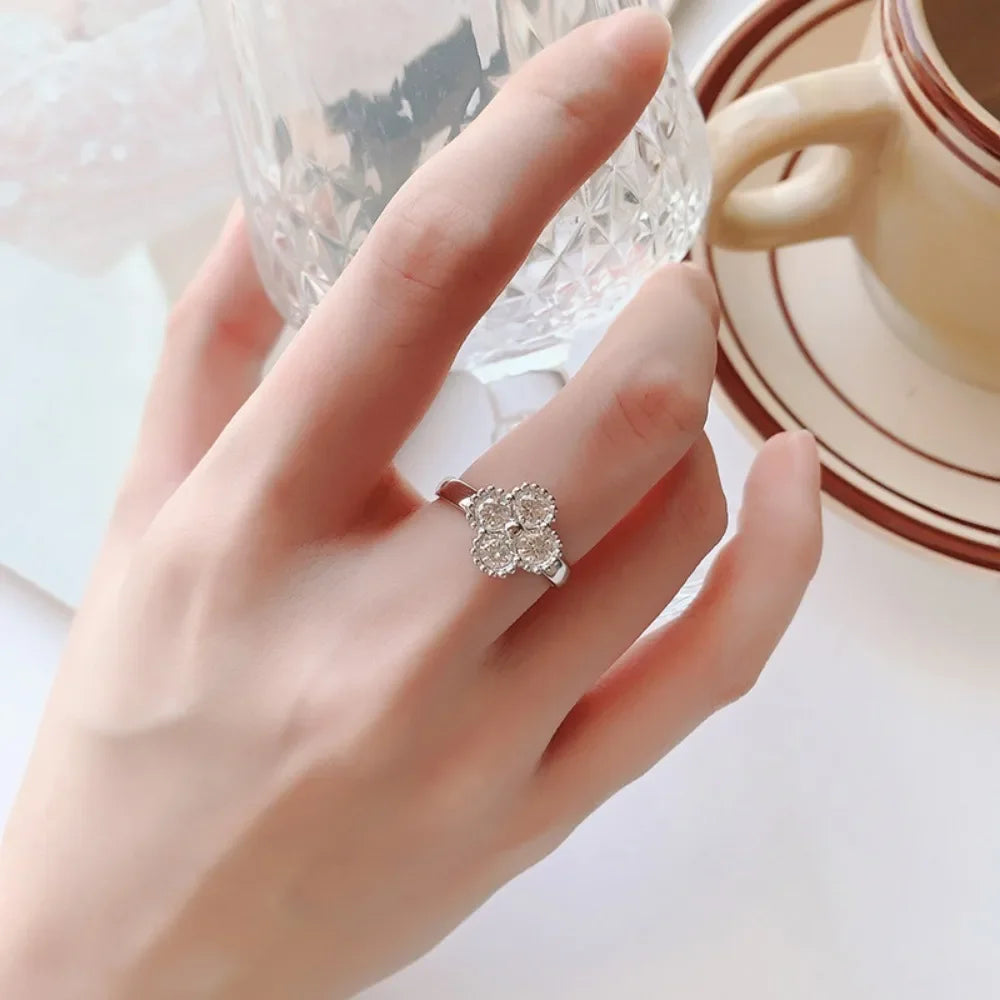 Bague Luxe Femme – Argent 925 & Moissanite 1.2CT Trèfle Porte-Bonheur