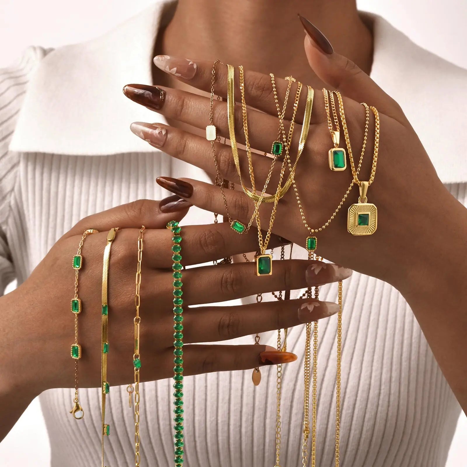 « Collier Zircon Vert »